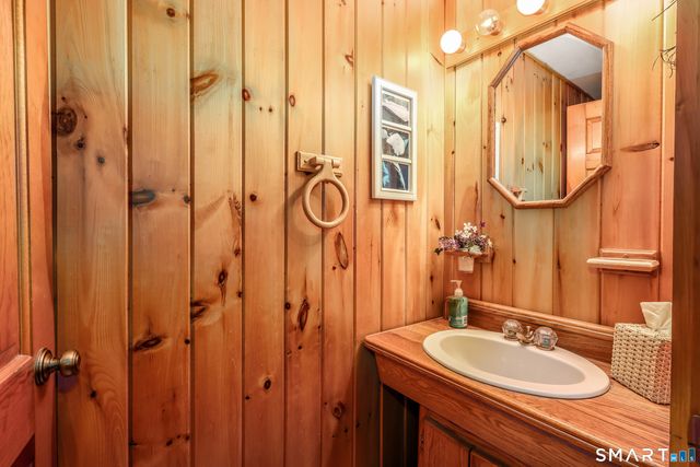 48 Pleasant Rise Extension, Brookfield, CT 06804