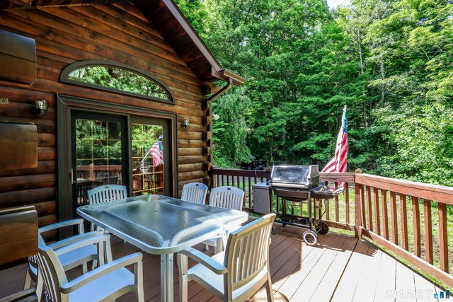 48 Pleasant Rise Extension, Brookfield, CT 06804
