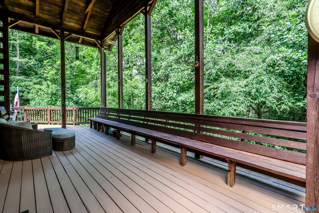 48 Pleasant Rise Extension, Brookfield, CT 06804