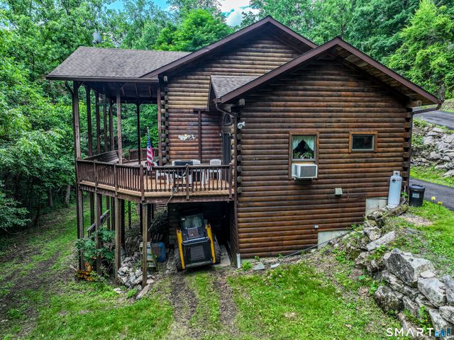 48 Pleasant Rise Extension, Brookfield, CT 06804