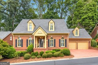 17 Downshire Circle, Decatur, GA 30033