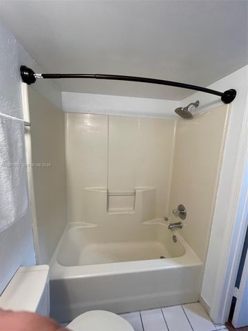 3650 N 56th Ave 519, Hollywood, FL 33021