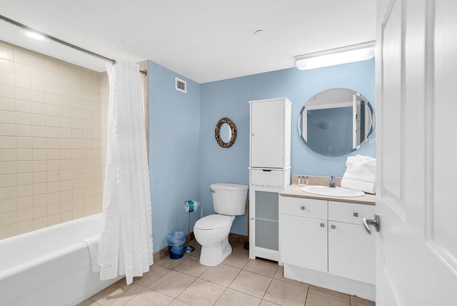 8560 Queensway Blvd Apt 1704, Myrtle Beach, SC 29572