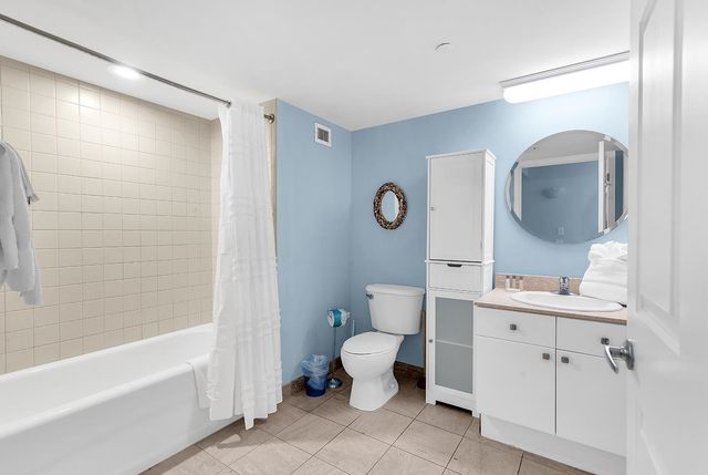 8560 Queensway Blvd Apt 1704, Myrtle Beach, SC 29572