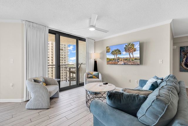 8560 Queensway Blvd Apt 1704, Myrtle Beach, SC 29572