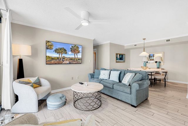 8560 Queensway Blvd Apt 1704, Myrtle Beach, SC 29572