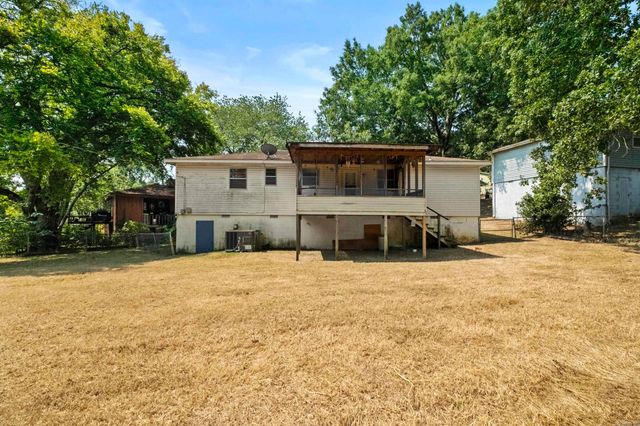 28 Greycourt Circle, North Little Rock, AR 72118