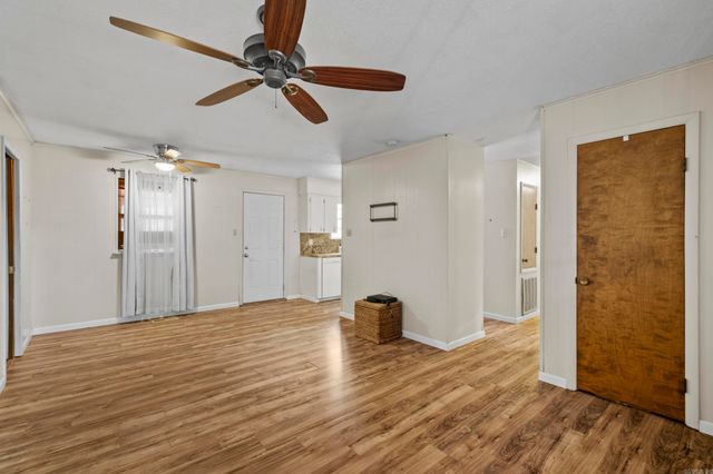 28 Greycourt Circle, North Little Rock, AR 72118