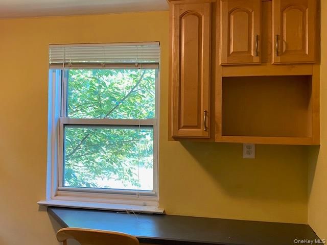 264-17 73rd. Avenue E-2, Glen Oaks, NY 11004