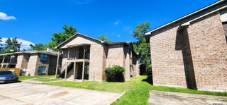 863 Hammond Manor Dr, Baton Rouge, LA 70816