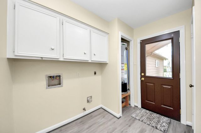 13407 Vestavia Court, Houston, TX 77069