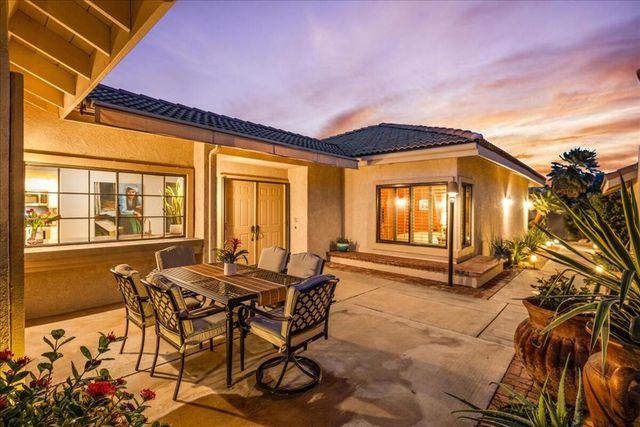 41 Verde Way, Palm Desert, CA 92260