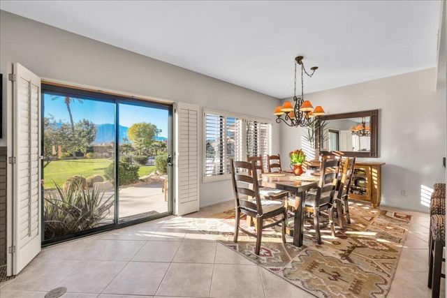 41 Verde Way, Palm Desert, CA 92260