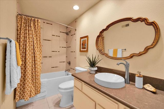 41 Verde Way, Palm Desert, CA 92260