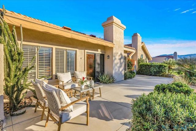 41 Verde Way, Palm Desert, CA 92260