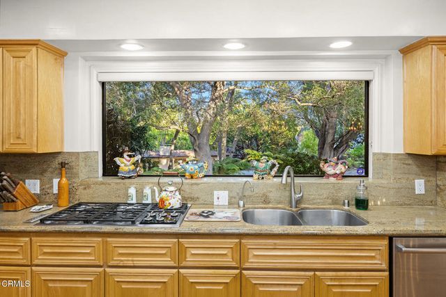 1304 Padres Trail, La Canada Flintridge, CA 91011