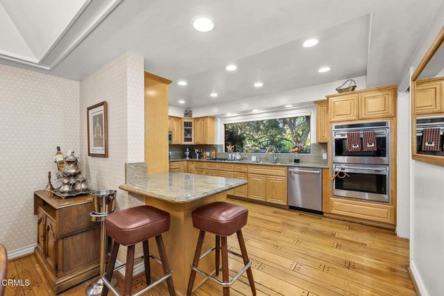 1304 Padres Trail, La Canada Flintridge, CA 91011