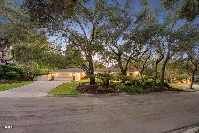 1304 Padres Trail, La Canada Flintridge, CA 91011