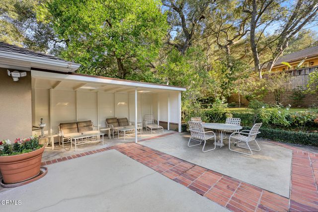 1304 Padres Trail, La Canada Flintridge, CA 91011