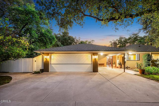 1304 Padres Trail, La Canada Flintridge, CA 91011