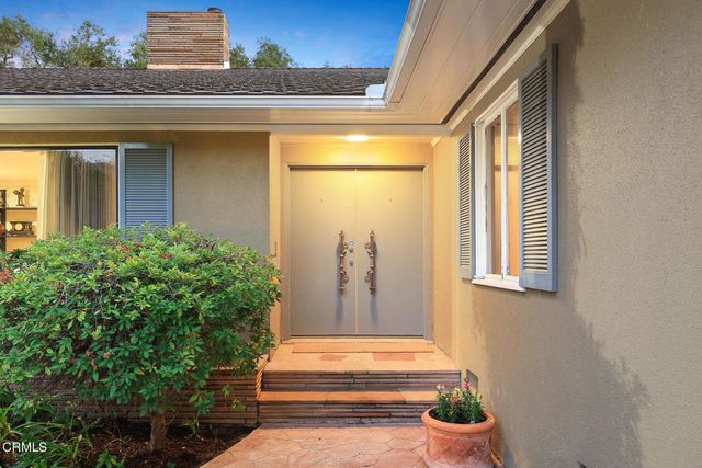 1304 Padres Trail, La Canada Flintridge, CA 91011