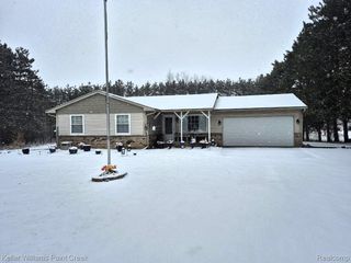 6373 Hall Road, Almont Township, MI 48428