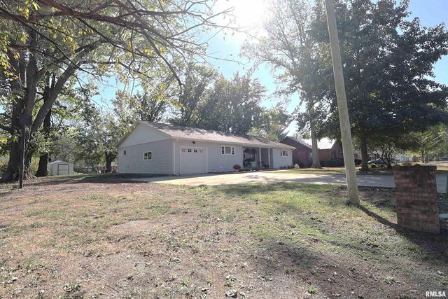 11 RIDGE Road, Centralia, IL 62801