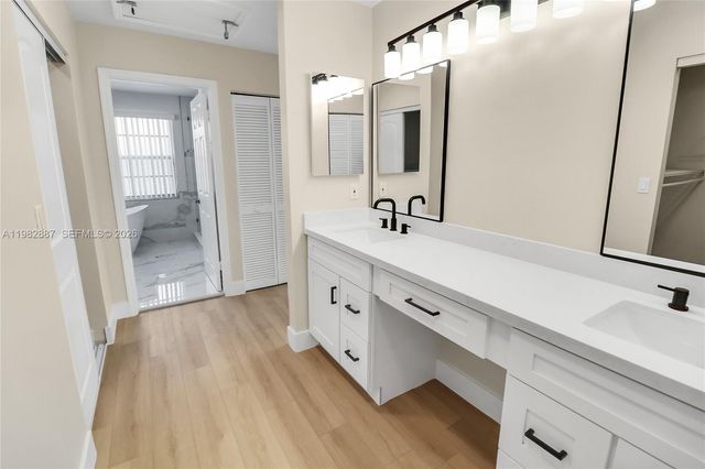 652 NW 133rd Dr, Plantation, FL 33325