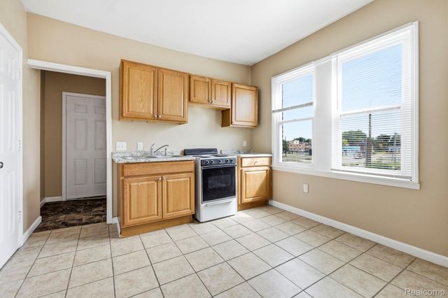 11744 Cascade Street, Detroit, MI 48204