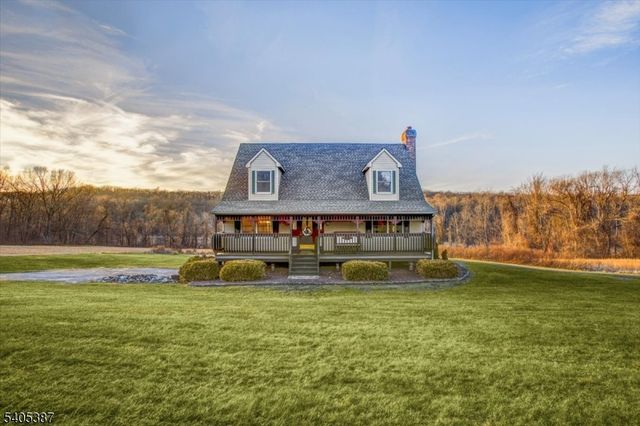 276 Wild Cat Rd, Franklin Boro, NJ 07416