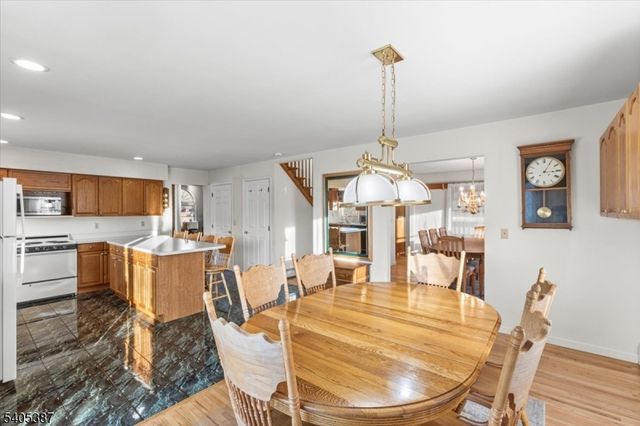 276 Wild Cat Rd, Franklin Boro, NJ 07416