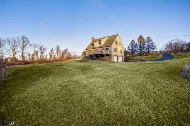 276 Wild Cat Rd, Franklin Boro, NJ 07416