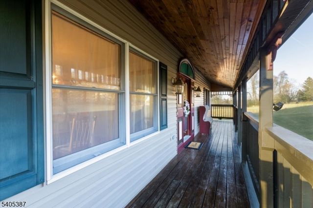 276 Wild Cat Rd, Franklin Boro, NJ 07416