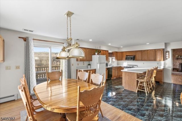 276 Wild Cat Rd, Franklin Boro, NJ 07416