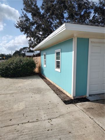 334 15th Street SW, Vero Beach, FL 32962