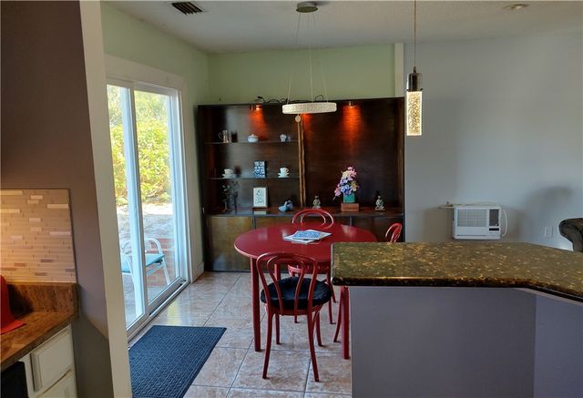 334 15th Street SW, Vero Beach, FL 32962