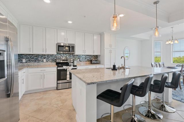 14071 HERITAGE LANDING BOULEVARD 326, Punta Gorda, FL 33955