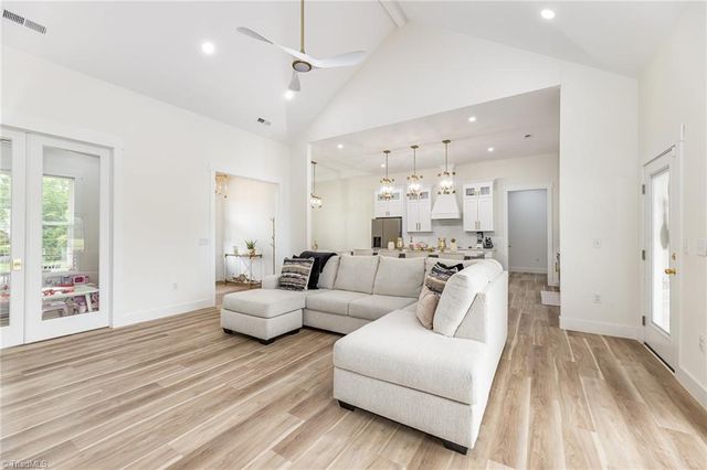 138 Arthur Needham Road, Pilot Mountain, NC 27041