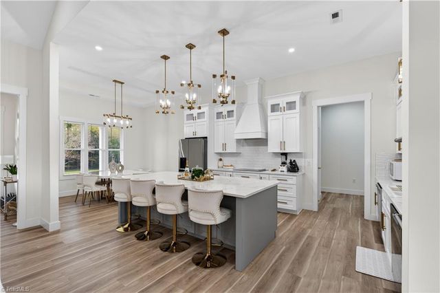 138 Arthur Needham Road, Pilot Mountain, NC 27041