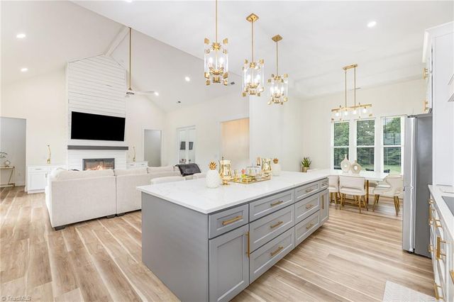 138 Arthur Needham Road, Pilot Mountain, NC 27041