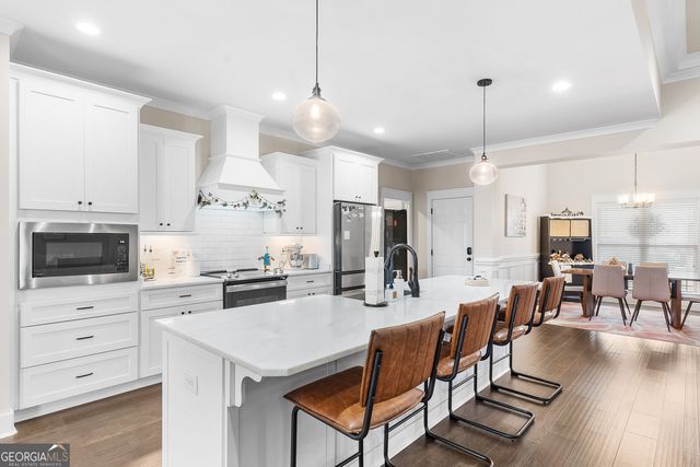 105 Woodwinds Court, Kathleen, GA 31047