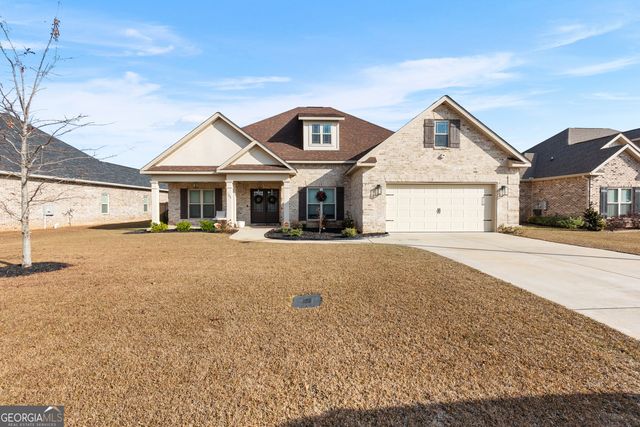 105 Woodwinds Court, Kathleen, GA 31047