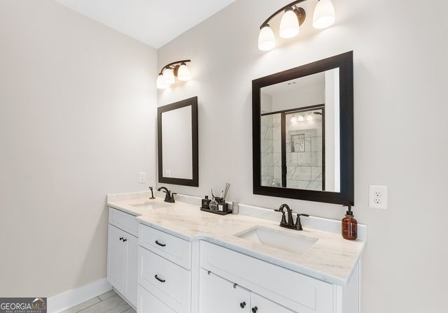 105 Woodwinds Court, Kathleen, GA 31047