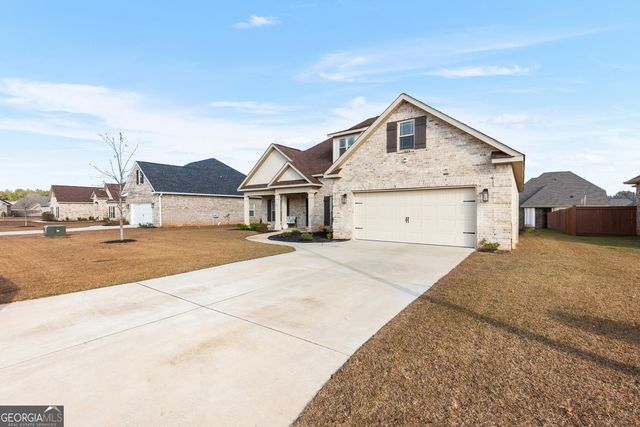 105 Woodwinds Court, Kathleen, GA 31047