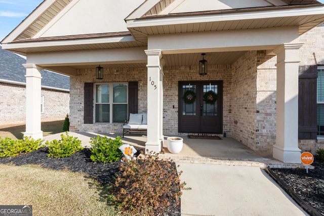105 Woodwinds Court, Kathleen, GA 31047