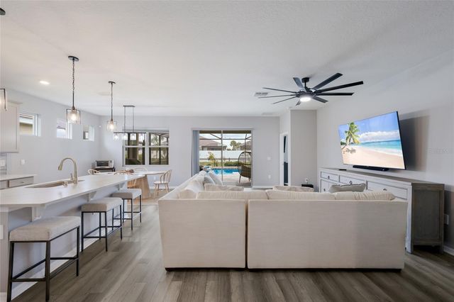 4341 DAIRY COURT, Lakewood Ranch, FL 34211