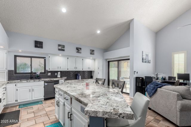 18666 N 70TH Drive, Glendale, AZ 85308