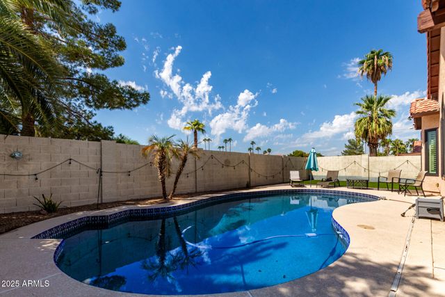 18666 N 70TH Drive, Glendale, AZ 85308