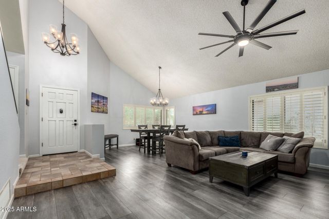 18666 N 70TH Drive, Glendale, AZ 85308