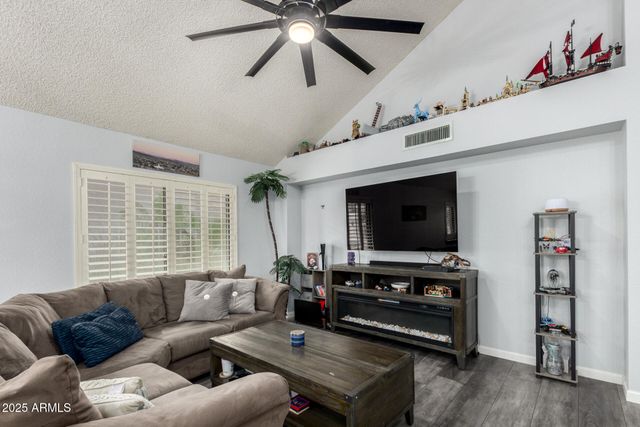 18666 N 70TH Drive, Glendale, AZ 85308